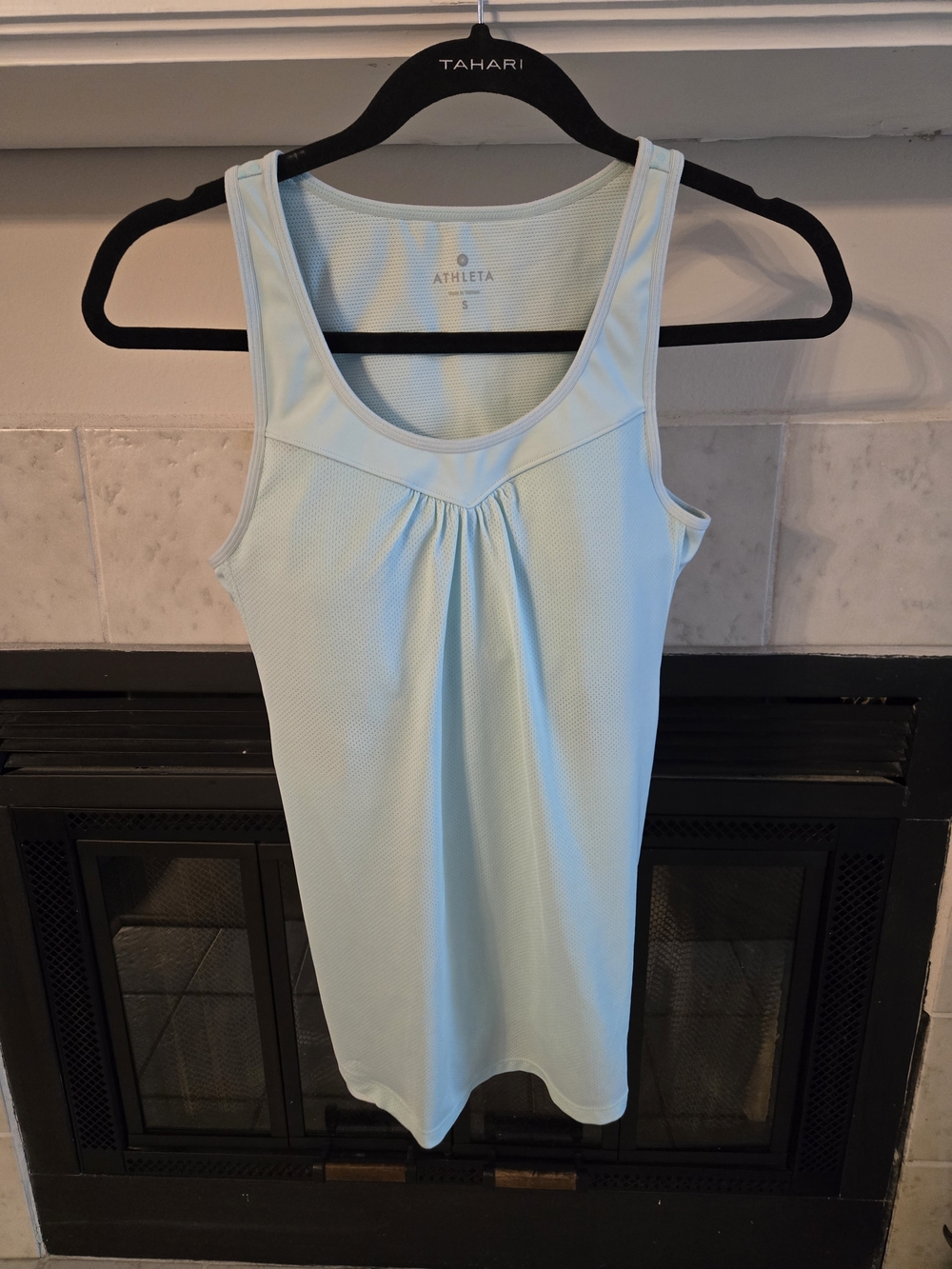 Athleta Light Blue Scoop Neck Performance Tank
